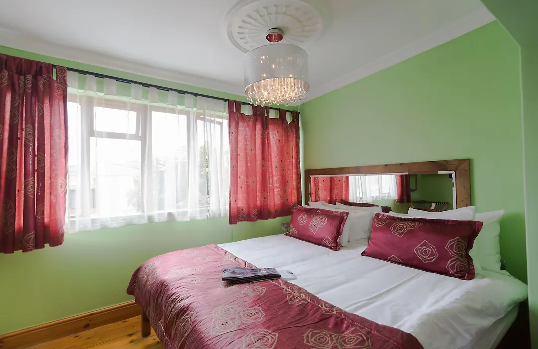 Sweet Lemon Boutique Bed & Breakfast-1