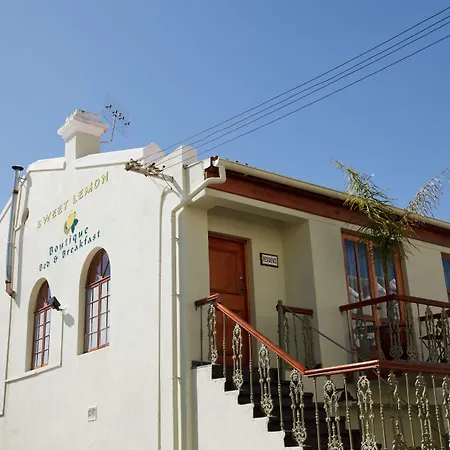 Sweet Lemon Boutique Bed & Breakfast-2